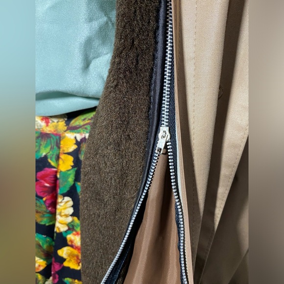 London Fog Trench Coat - Picture 12 of 12